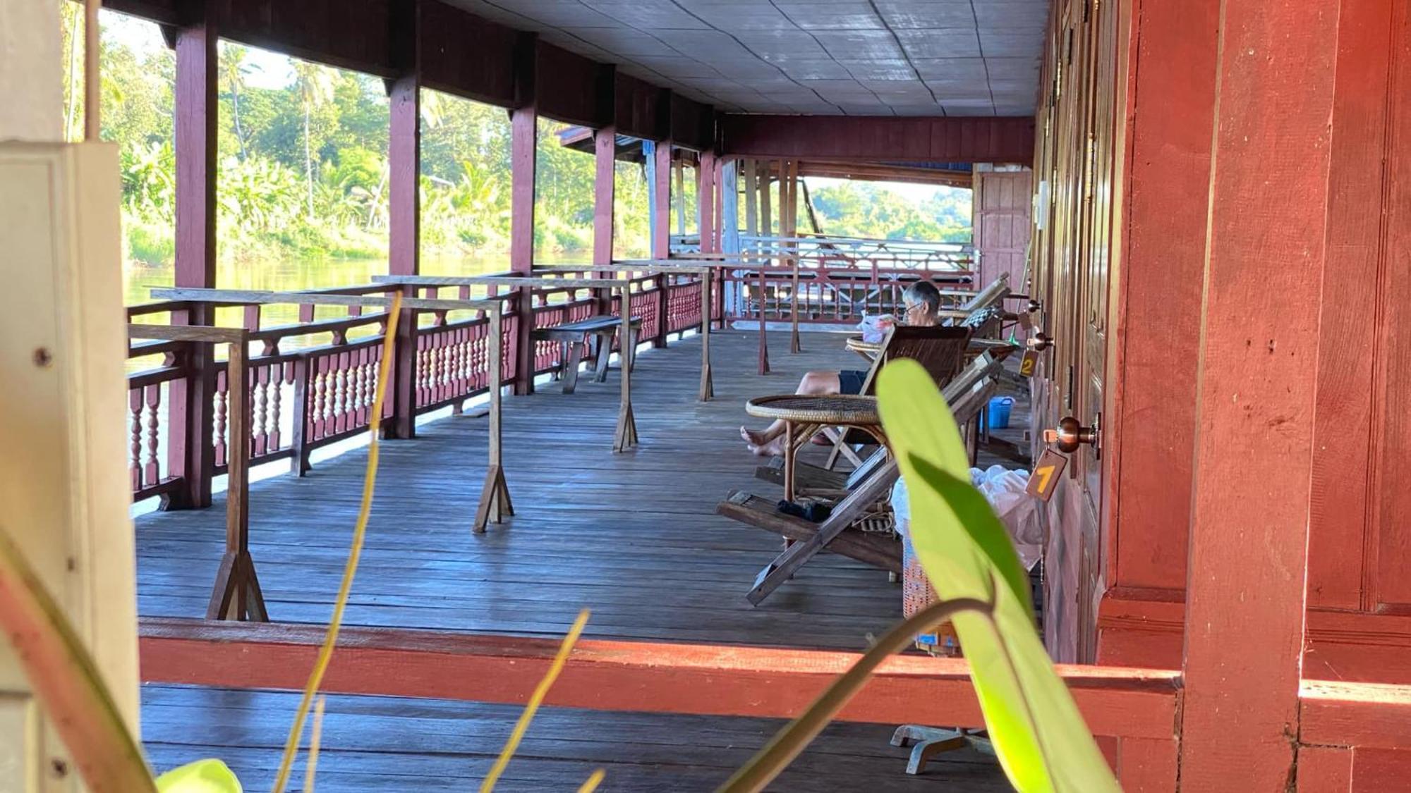 Souksanh River Bungalow Muang Không エクステリア 写真